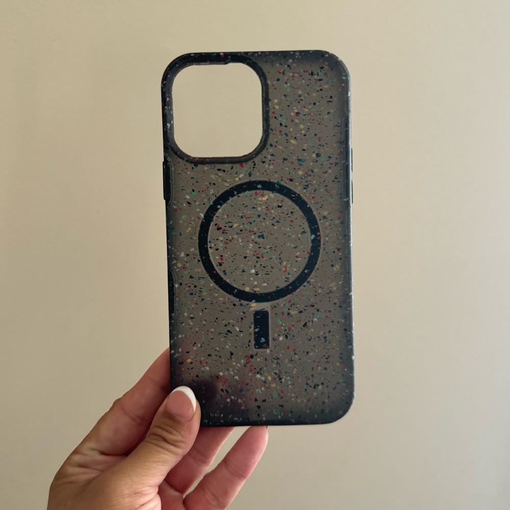 Otterbox iPhone 13 Pro Max case